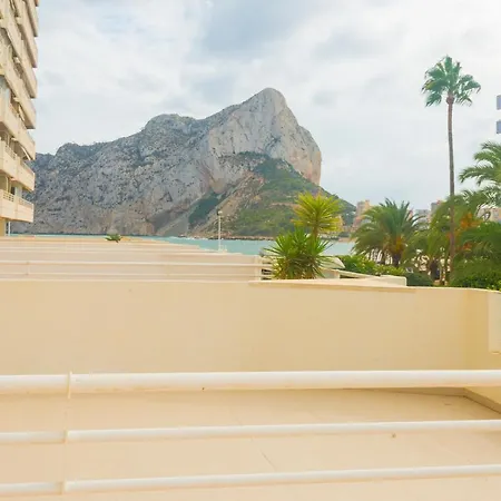 Esmeralda Calpe アパート Ifach
